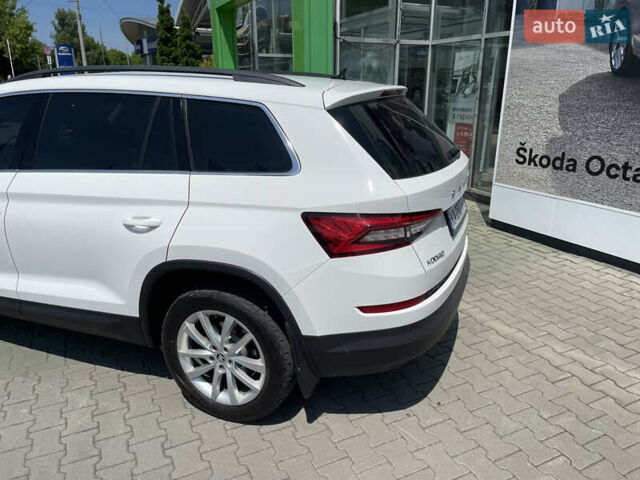 Белый Шкода Kodiaq, объемом двигателя 1.98 л и пробегом 234 тыс. км за 26000 $, фото 3 на Automoto.ua