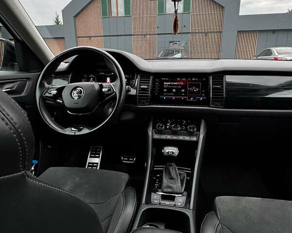 Белый Шкода Kodiaq, объемом двигателя 1.98 л и пробегом 113 тыс. км за 32000 $, фото 18 на Automoto.ua