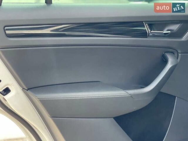 Шкода Kodiaq 2020 в Ужгороде на Automoto.ua Белый Шкода Kodiaq, объемом двигателя 1.97 л и пробегом 267 тыс. км за 26800 $, фото 37 на Automoto.ua