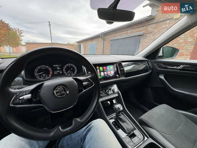 Белый Шкода Kodiaq, объемом двигателя 1.98 л и пробегом 232 тыс. км за 23000 $, фото 13 на Automoto.ua