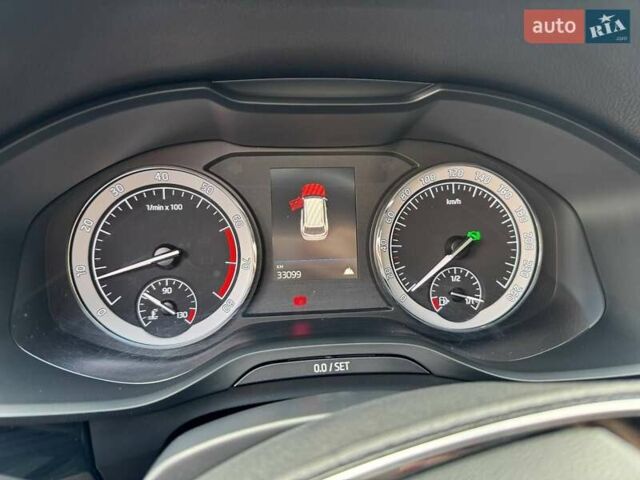 Белый Шкода Kodiaq, объемом двигателя 1.98 л и пробегом 33 тыс. км за 34500 $, фото 14 на Automoto.ua