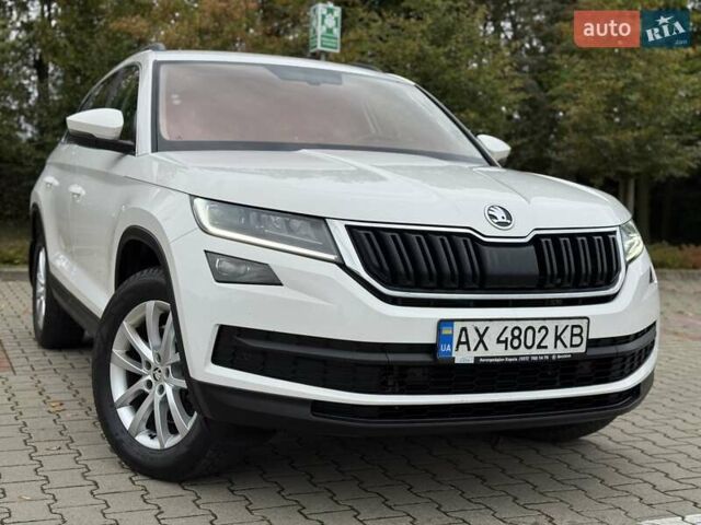 Белый Шкода Kodiaq, объемом двигателя 1.98 л и пробегом 56 тыс. км за 30500 $, фото 40 на Automoto.ua