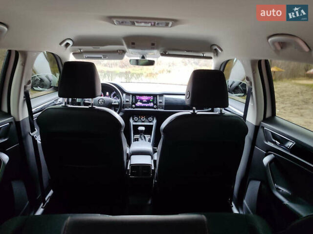 Белый Шкода Kodiaq, объемом двигателя 1.98 л и пробегом 74 тыс. км за 29500 $, фото 18 на Automoto.ua