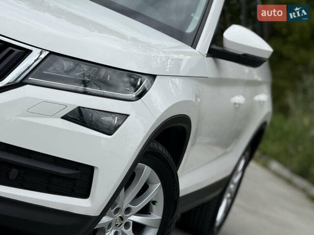 Белый Шкода Kodiaq, объемом двигателя 1.97 л и пробегом 164 тыс. км за 29990 $, фото 10 на Automoto.ua