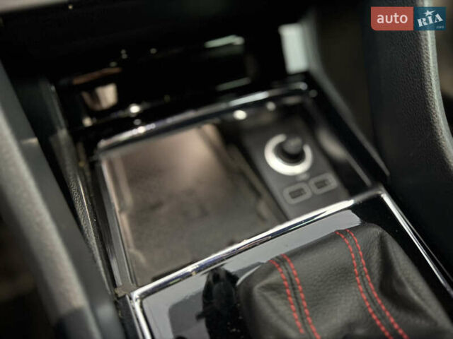 Белый Шкода Kodiaq, объемом двигателя 2 л и пробегом 195 тыс. км за 34999 $, фото 65 на Automoto.ua