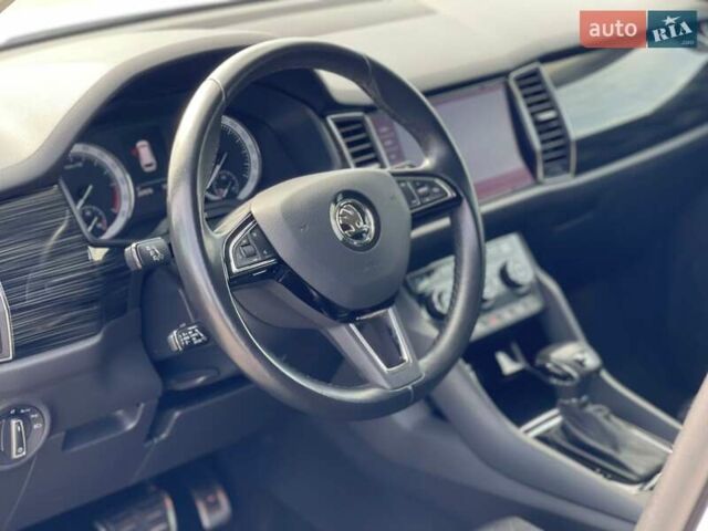 Шкода Kodiaq 2020 в Ужгороде на Automoto.ua Белый Шкода Kodiaq, объемом двигателя 1.97 л и пробегом 267 тыс. км за 26800 $, фото 20 на Automoto.ua