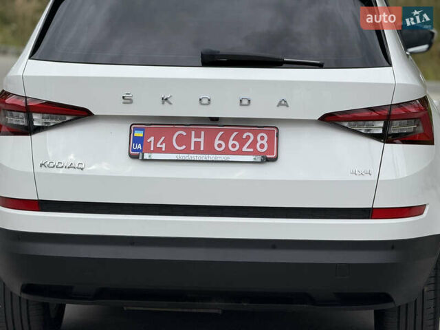 Белый Шкода Kodiaq, объемом двигателя 1.97 л и пробегом 164 тыс. км за 29990 $, фото 6 на Automoto.ua
