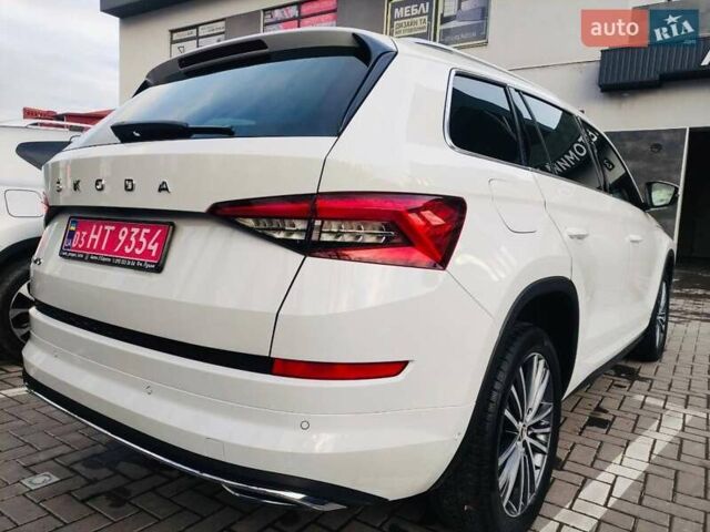 Білий Шкода Kodiaq, об'ємом двигуна 1.97 л та пробігом 190 тис. км за 30950 $, фото 11 на Automoto.ua