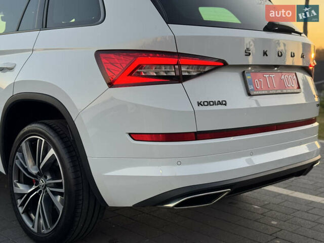 Белый Шкода Kodiaq, объемом двигателя 2 л и пробегом 195 тыс. км за 34999 $, фото 20 на Automoto.ua