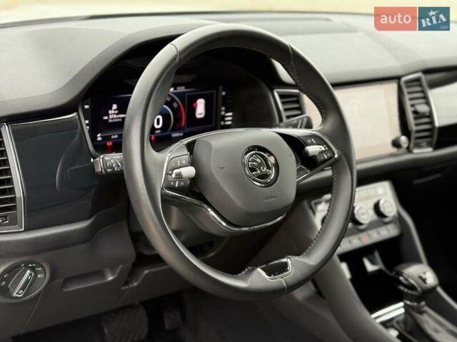 Белый Шкода Kodiaq, объемом двигателя 1.98 л и пробегом 56 тыс. км за 30500 $, фото 66 на Automoto.ua