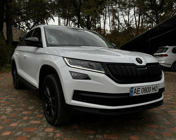 Белый Шкода Kodiaq, объемом двигателя 1.98 л и пробегом 113 тыс. км за 32000 $, фото 1 на Automoto.ua
