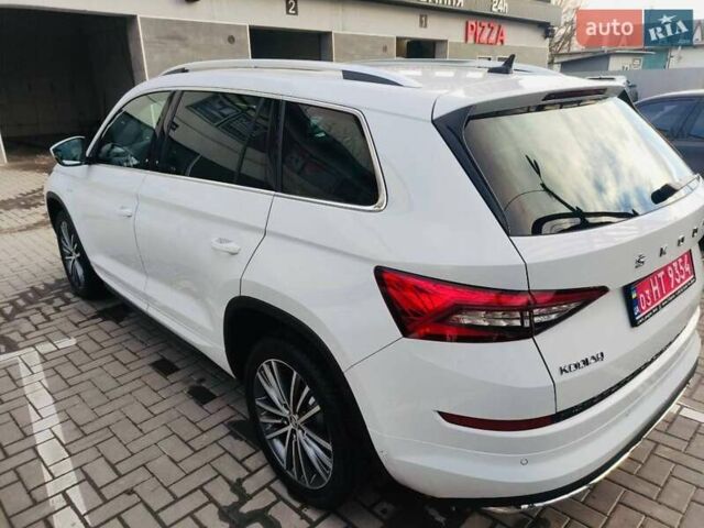 Білий Шкода Kodiaq, об'ємом двигуна 1.97 л та пробігом 190 тис. км за 30950 $, фото 12 на Automoto.ua