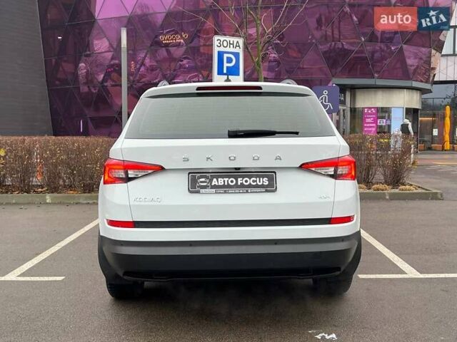 Білий Шкода Kodiaq, об'ємом двигуна 1.98 л та пробігом 75 тис. км за 29490 $, фото 6 на Automoto.ua