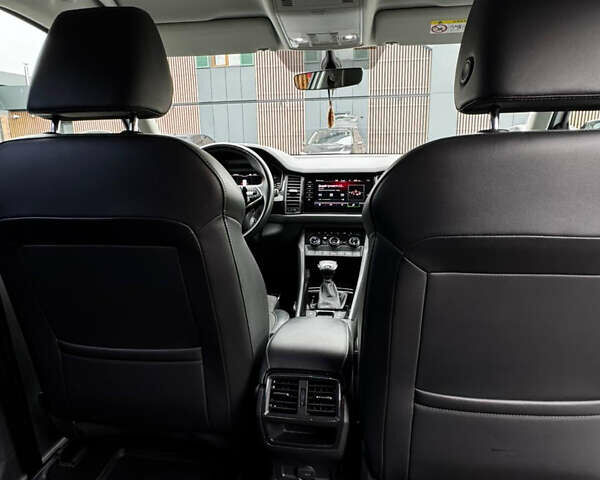 Белый Шкода Kodiaq, объемом двигателя 1.98 л и пробегом 113 тыс. км за 32000 $, фото 16 на Automoto.ua