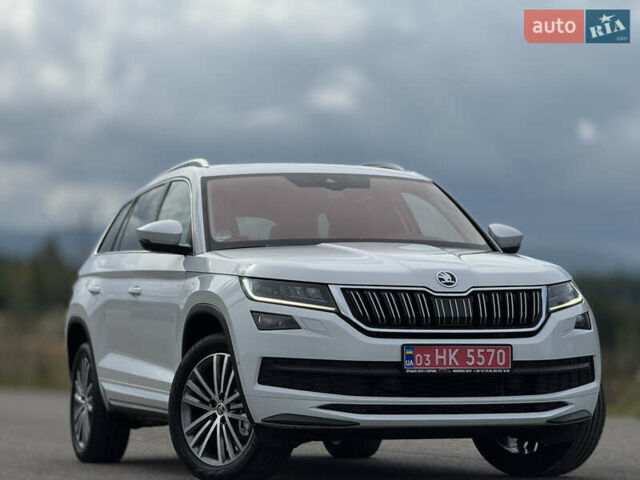 Белый Шкода Kodiaq, объемом двигателя 2 л и пробегом 153 тыс. км за 35600 $, фото 3 на Automoto.ua