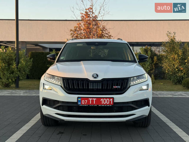 Белый Шкода Kodiaq, объемом двигателя 2 л и пробегом 195 тыс. км за 34999 $, фото 6 на Automoto.ua