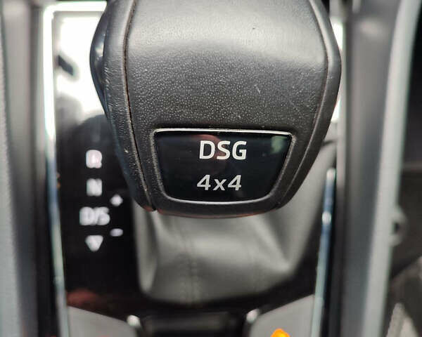 Белый Шкода Kodiaq, объемом двигателя 1.98 л и пробегом 74 тыс. км за 29500 $, фото 28 на Automoto.ua