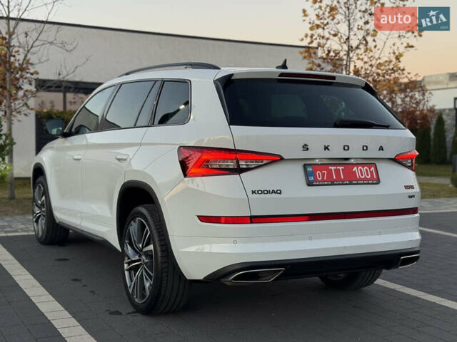 Белый Шкода Kodiaq, объемом двигателя 2 л и пробегом 195 тыс. км за 34999 $, фото 30 на Automoto.ua