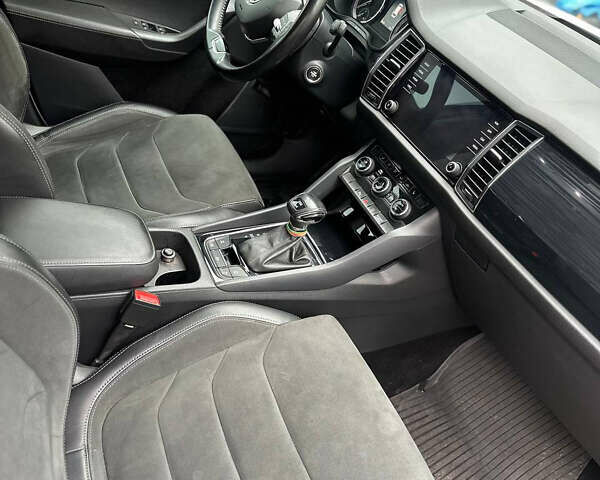Белый Шкода Kodiaq, объемом двигателя 1.9 л и пробегом 78 тыс. км за 30900 $, фото 7 на Automoto.ua