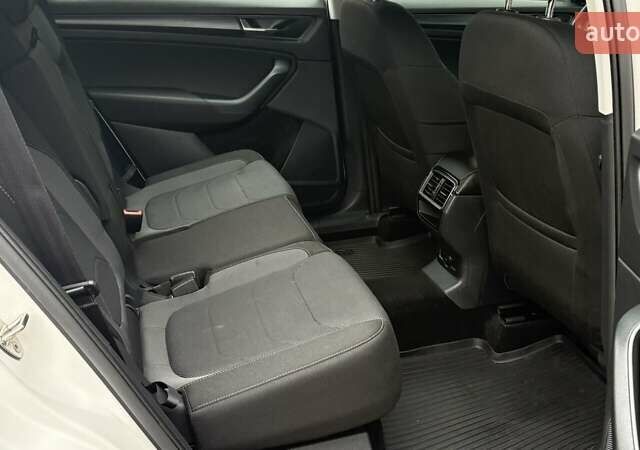 Білий Шкода Kodiaq, об'ємом двигуна 1.98 л та пробігом 131 тис. км за 24205 $, фото 6 на Automoto.ua