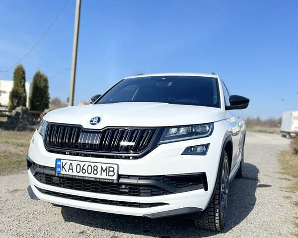 Белый Шкода Kodiaq, объемом двигателя 2 л и пробегом 212 тыс. км за 34500 $, фото 7 на Automoto.ua