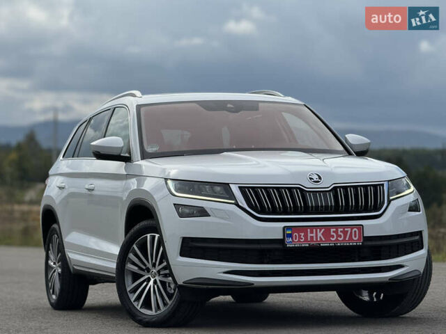 Белый Шкода Kodiaq, объемом двигателя 2 л и пробегом 153 тыс. км за 35600 $, фото 5 на Automoto.ua