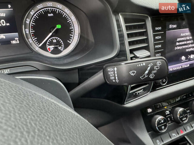 Белый Шкода Kodiaq, объемом двигателя 1.97 л и пробегом 237 тыс. км за 26500 $, фото 43 на Automoto.ua