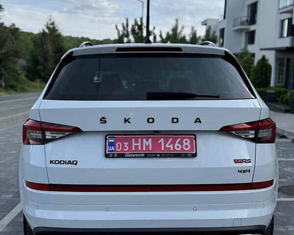 Шкода Kodiaq 2020 в Ужгороде на Automoto.ua Белый Шкода Kodiaq, объемом двигателя 2 л и пробегом 194 тыс. км за 34500 $, фото 9 на Automoto.ua