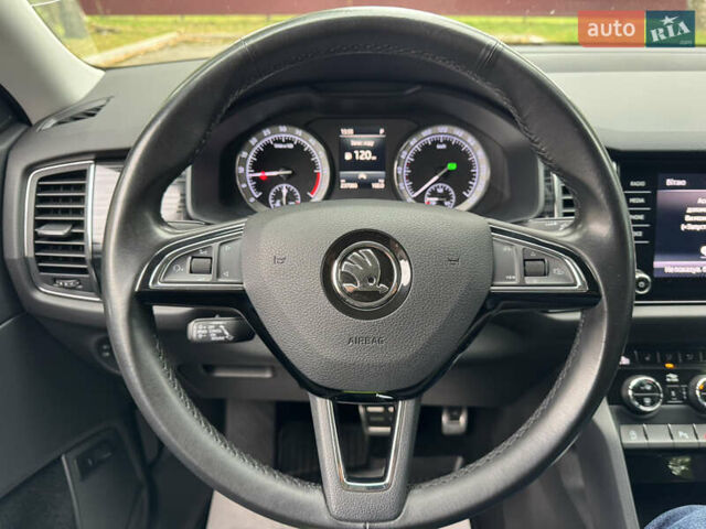 Белый Шкода Kodiaq, объемом двигателя 1.97 л и пробегом 237 тыс. км за 26500 $, фото 40 на Automoto.ua