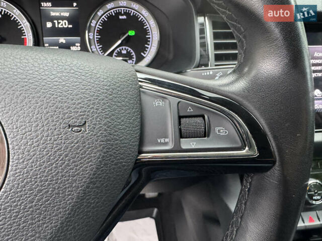 Белый Шкода Kodiaq, объемом двигателя 1.97 л и пробегом 237 тыс. км за 26500 $, фото 42 на Automoto.ua