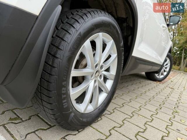 Белый Шкода Kodiaq, объемом двигателя 1.98 л и пробегом 56 тыс. км за 30500 $, фото 29 на Automoto.ua
