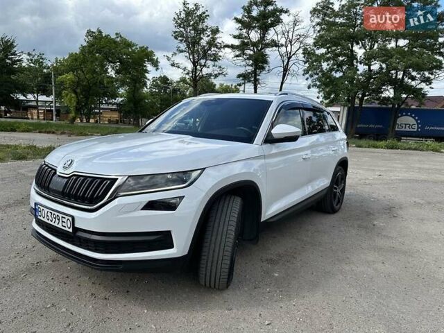 Белый Шкода Kodiaq, объемом двигателя 2 л и пробегом 199 тыс. км за 29900 $, фото 1 на Automoto.ua