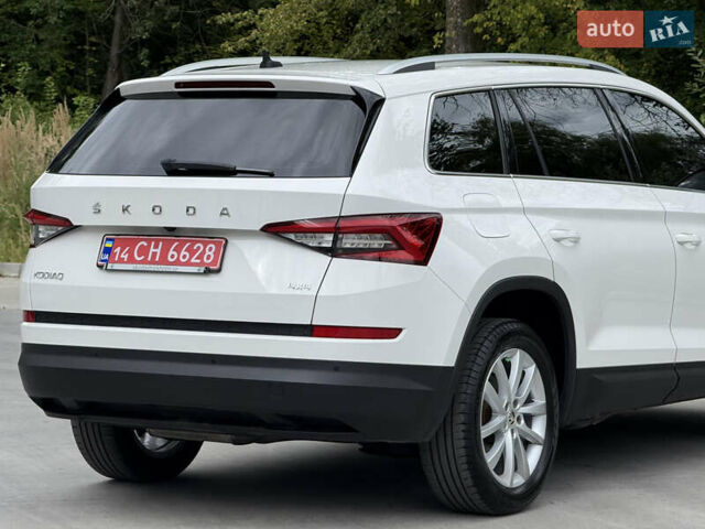 Белый Шкода Kodiaq, объемом двигателя 1.97 л и пробегом 164 тыс. км за 29990 $, фото 5 на Automoto.ua