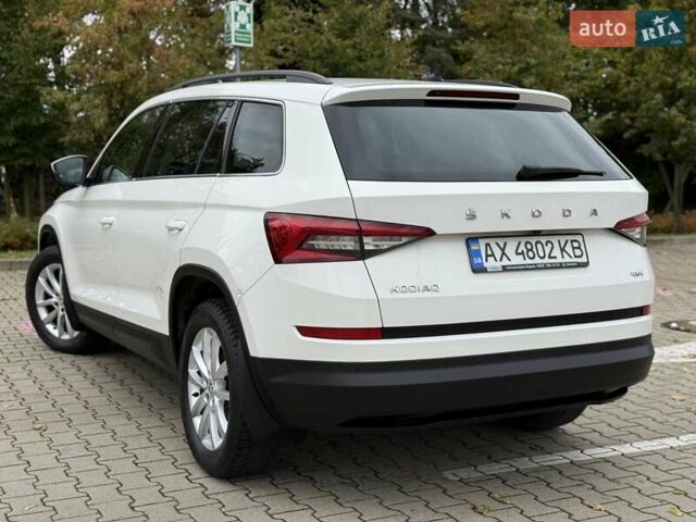 Белый Шкода Kodiaq, объемом двигателя 1.98 л и пробегом 56 тыс. км за 30500 $, фото 15 на Automoto.ua