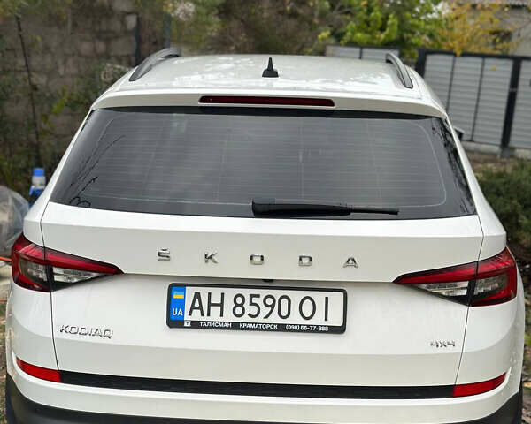 Белый Шкода Kodiaq, объемом двигателя 1.9 л и пробегом 78 тыс. км за 30900 $, фото 11 на Automoto.ua