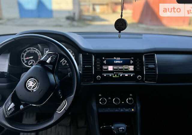 Білий Шкода Kodiaq, об'ємом двигуна 1.98 л та пробігом 150 тис. км за 24300 $, фото 17 на Automoto.ua