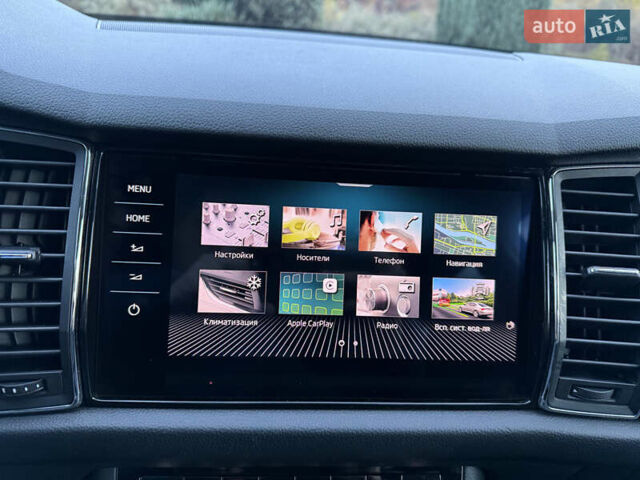 Белый Шкода Kodiaq, объемом двигателя 1.98 л и пробегом 95 тыс. км за 26699 $, фото 23 на Automoto.ua