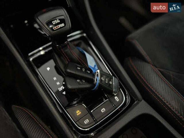 Белый Шкода Kodiaq, объемом двигателя 2 л и пробегом 195 тыс. км за 34999 $, фото 51 на Automoto.ua