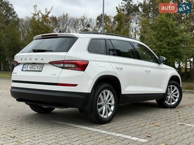 Белый Шкода Kodiaq, объемом двигателя 1.98 л и пробегом 56 тыс. км за 30500 $, фото 28 на Automoto.ua