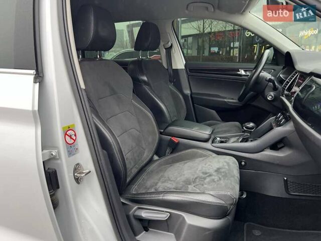 Білий Шкода Kodiaq, об'ємом двигуна 1.98 л та пробігом 75 тис. км за 29490 $, фото 12 на Automoto.ua