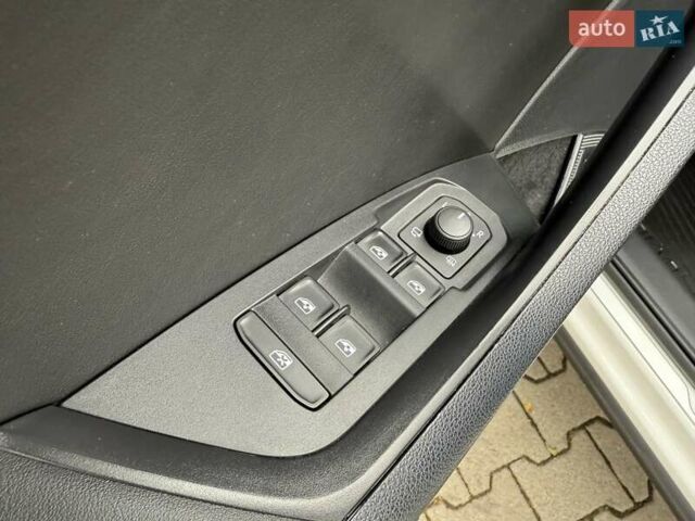 Белый Шкода Kodiaq, объемом двигателя 1.98 л и пробегом 56 тыс. км за 30500 $, фото 57 на Automoto.ua