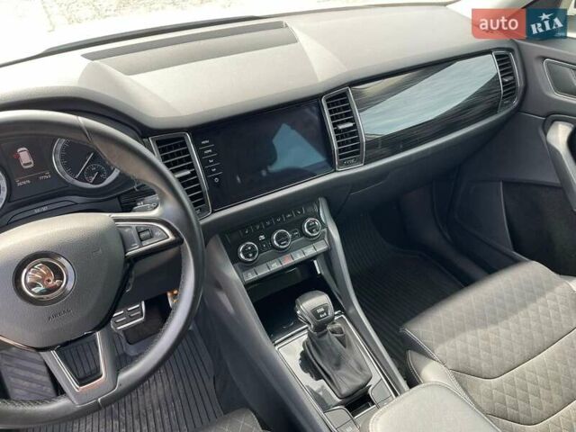 Шкода Kodiaq 2020 в Ужгороде на Automoto.ua Белый Шкода Kodiaq, объемом двигателя 1.97 л и пробегом 267 тыс. км за 26800 $, фото 21 на Automoto.ua