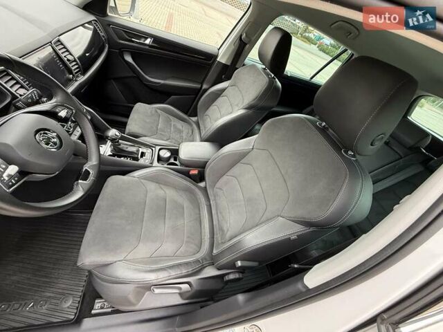 Белый Шкода Kodiaq, объемом двигателя 1.98 л и пробегом 56 тыс. км за 30500 $, фото 58 на Automoto.ua