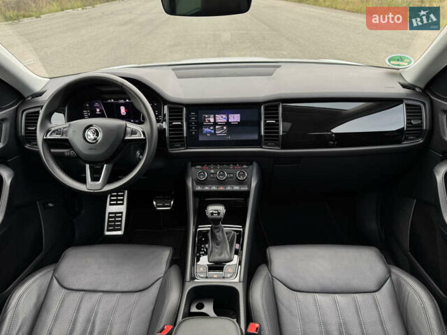 Белый Шкода Kodiaq, объемом двигателя 2 л и пробегом 153 тыс. км за 35600 $, фото 94 на Automoto.ua