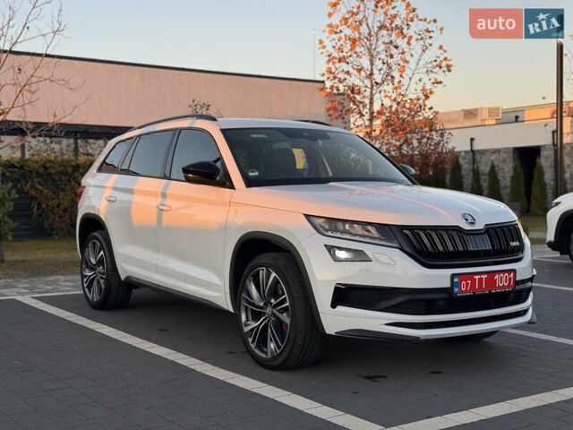 Белый Шкода Kodiaq, объемом двигателя 2 л и пробегом 195 тыс. км за 34999 $, фото 11 на Automoto.ua