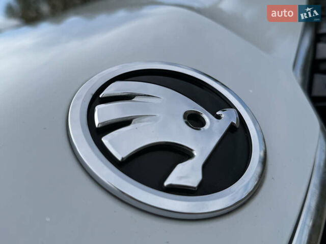 Белый Шкода Kodiaq, объемом двигателя 2 л и пробегом 153 тыс. км за 35600 $, фото 12 на Automoto.ua