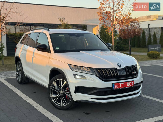 Белый Шкода Kodiaq, объемом двигателя 2 л и пробегом 195 тыс. км за 34999 $, фото 9 на Automoto.ua