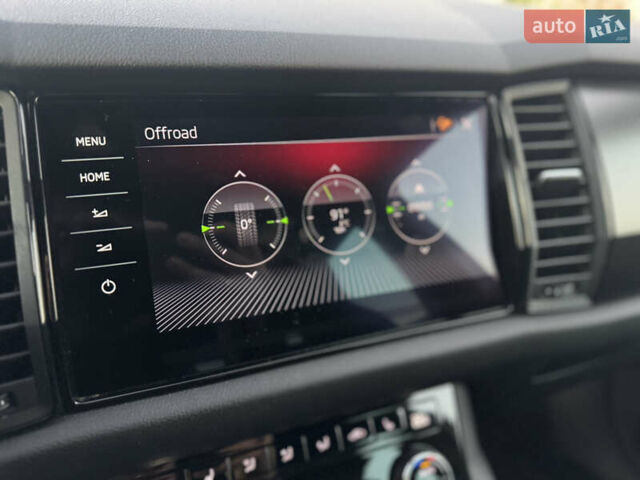 Белый Шкода Kodiaq, объемом двигателя 2 л и пробегом 195 тыс. км за 34999 $, фото 58 на Automoto.ua