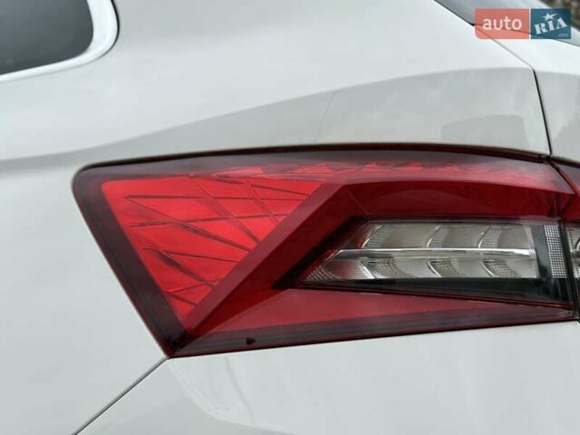 Белый Шкода Kodiaq, объемом двигателя 1.98 л и пробегом 56 тыс. км за 30500 $, фото 13 на Automoto.ua