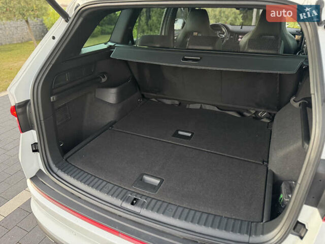 Белый Шкода Kodiaq, объемом двигателя 2 л и пробегом 195 тыс. км за 34999 $, фото 69 на Automoto.ua